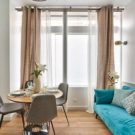 New ! Outstanding 2br & 1br In 15 Apartment *